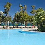 Voi Floriana Station touristique 4*
