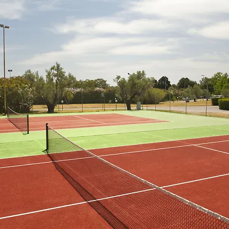 Voi Floriana Resort 4*