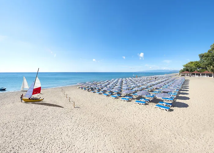 Resort Voi Floriana 4*